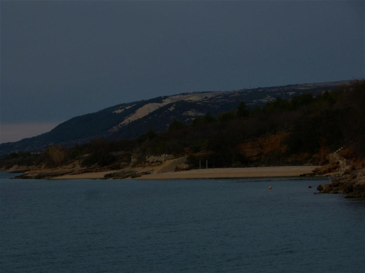 Apartmani Milena Barbat na Rabu Esterno foto
