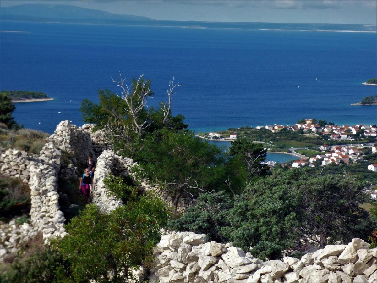 Apartmani Milena Barbat na Rabu Esterno foto